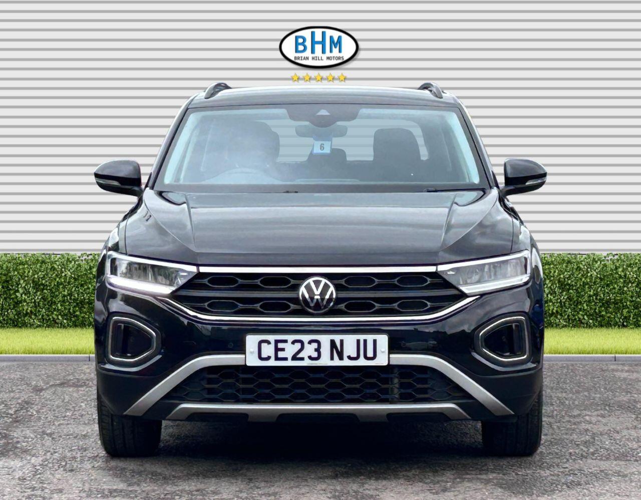 Volkswagen T-Roc - Image 3