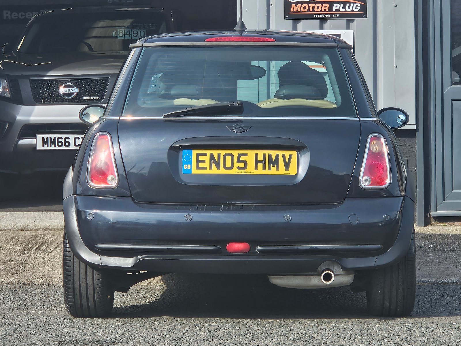 MINI Hatch - Image 4