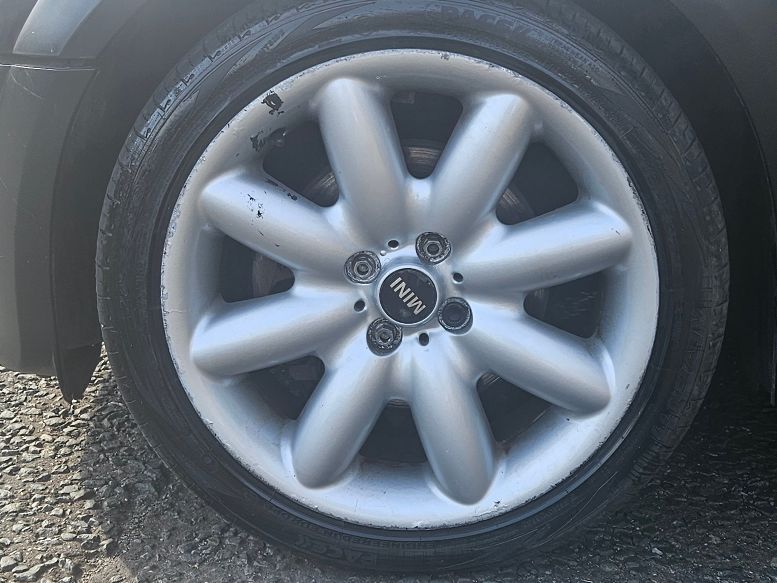 MINI Hatch - Image 8