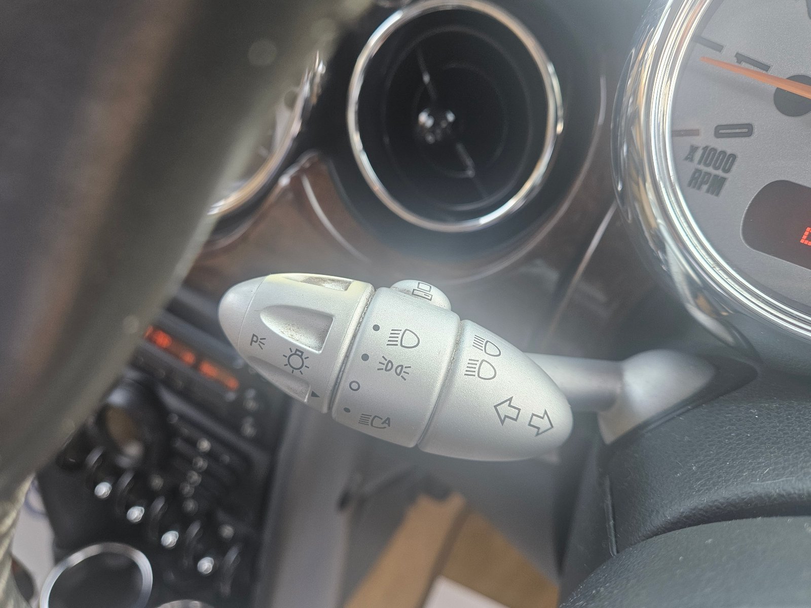 MINI Hatch - Image 17
