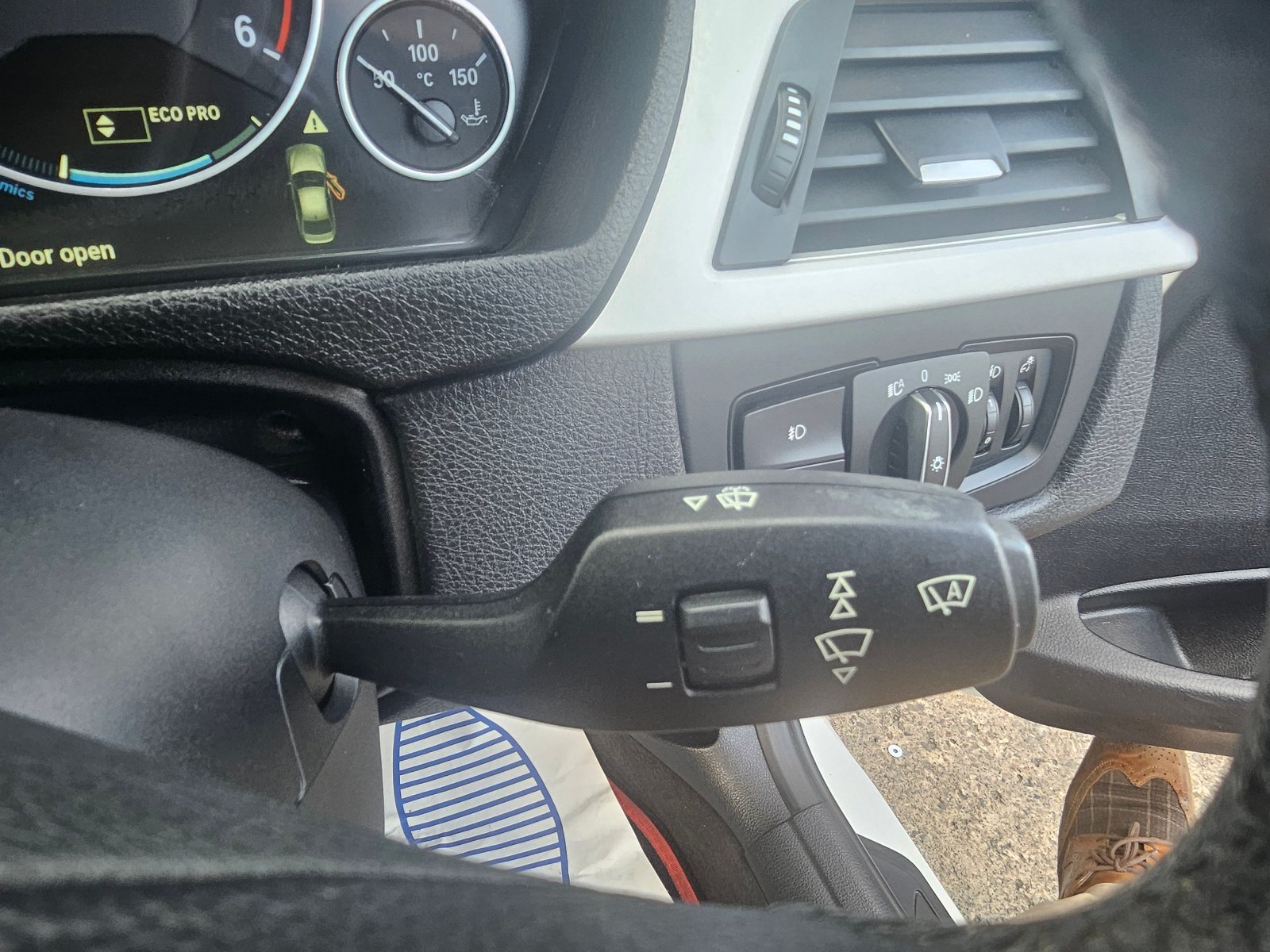 BMW 3 Series - Image 25