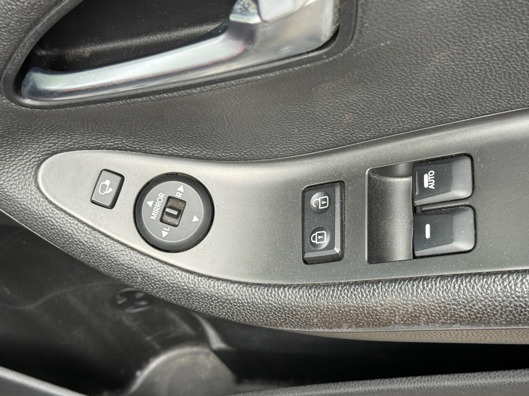 Kia Picanto - Image 23