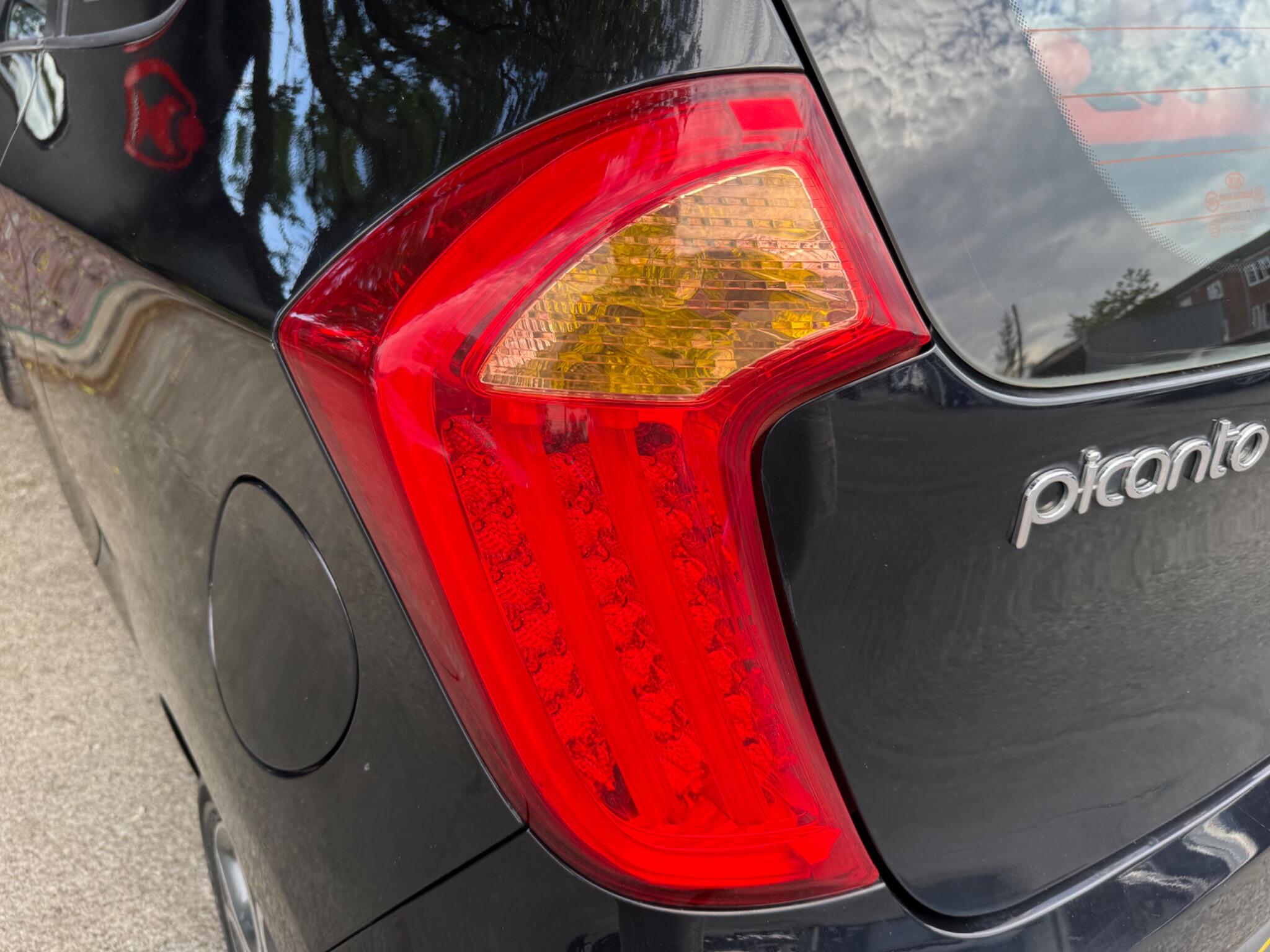 Kia Picanto - Image 33