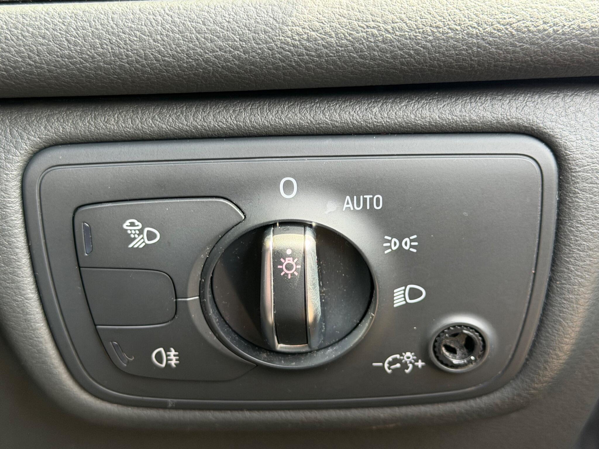 Audi A6 Avant - Image 55