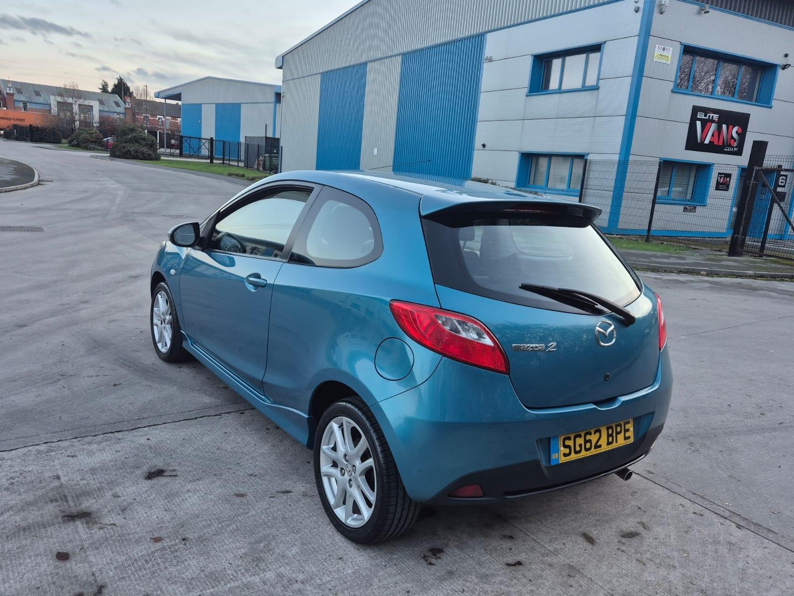 Mazda MAZDA2 - Image 8