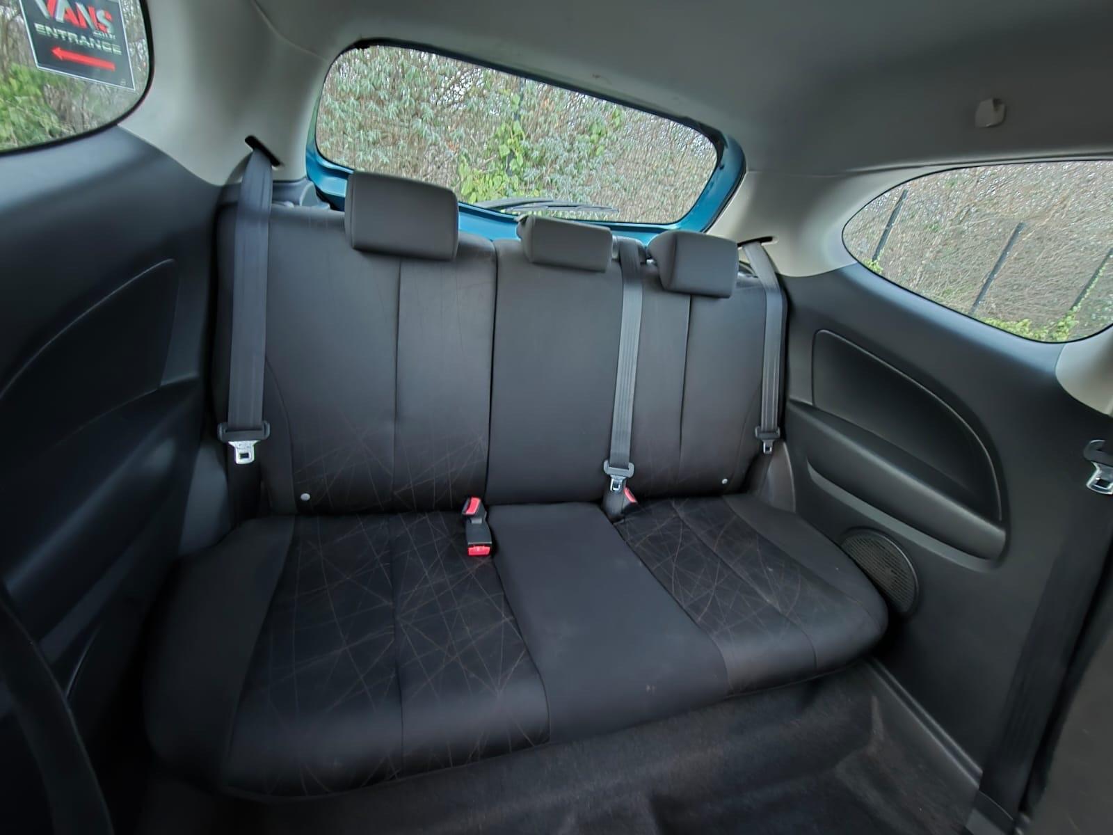 Mazda MAZDA2 - Image 18