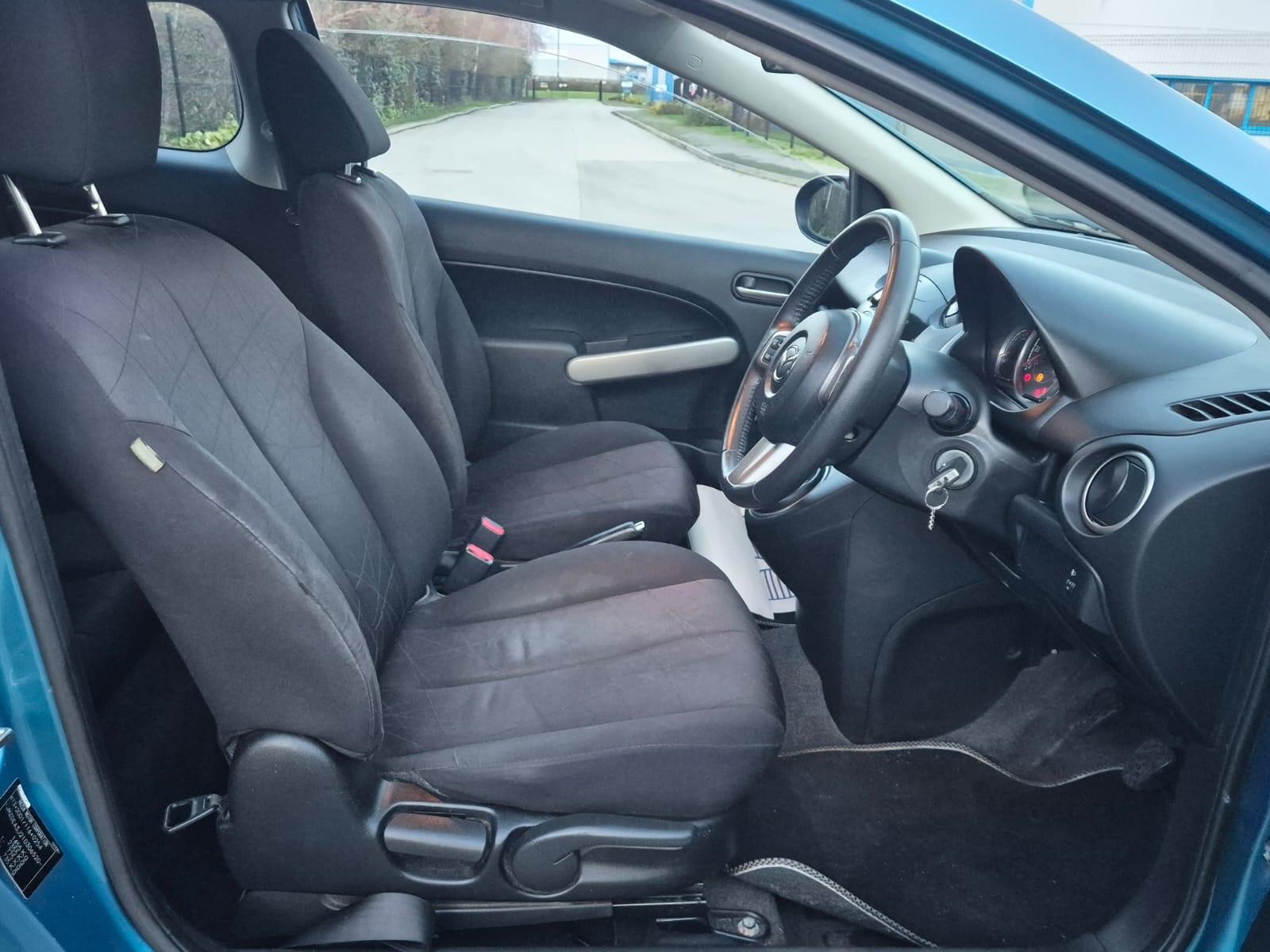 Mazda MAZDA2 - Image 14