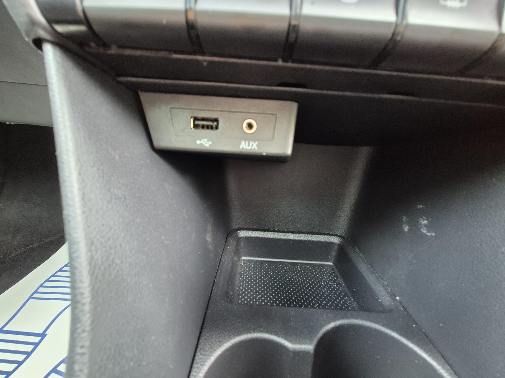 Skoda Rapid Spaceback - Image 17