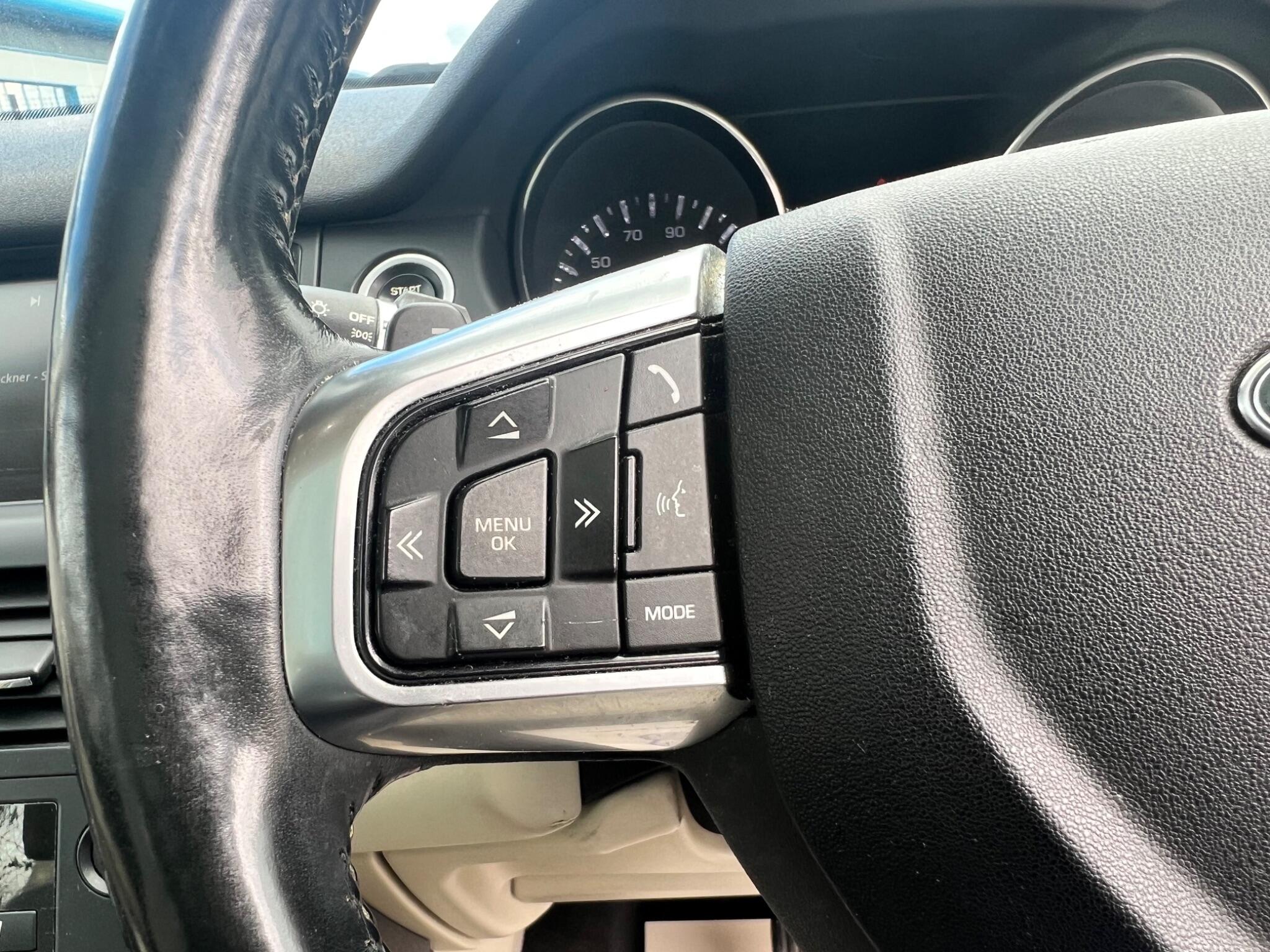 Land Rover DISCOVERY SPORT - Image 16