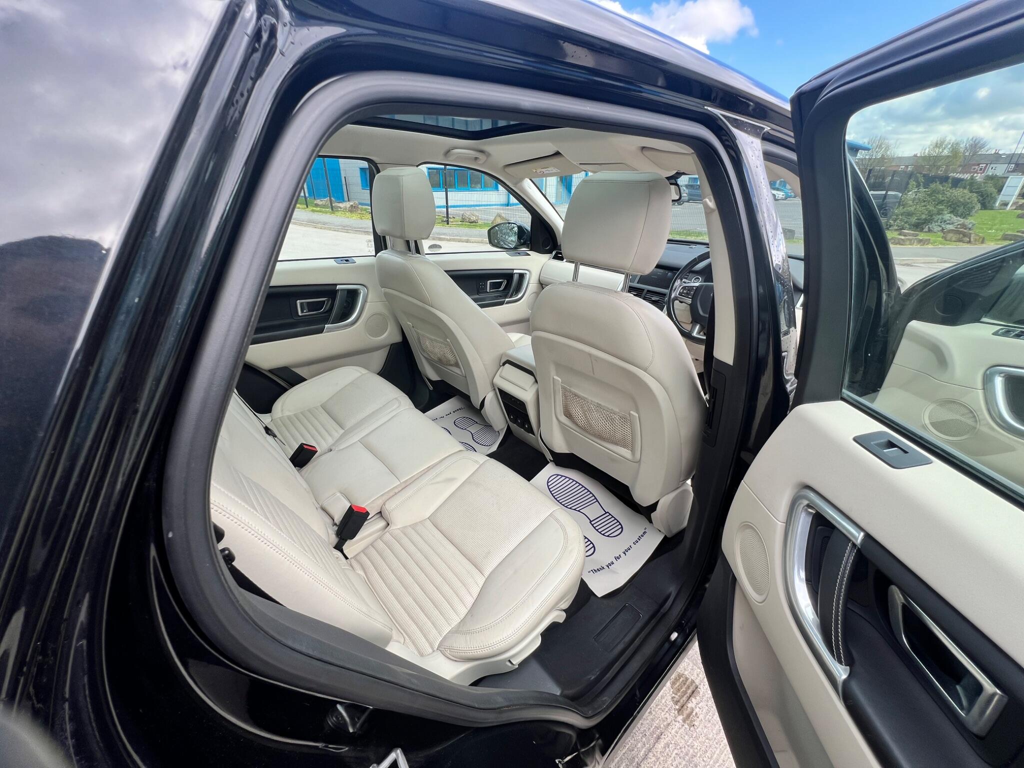 Land Rover DISCOVERY SPORT - Image 20