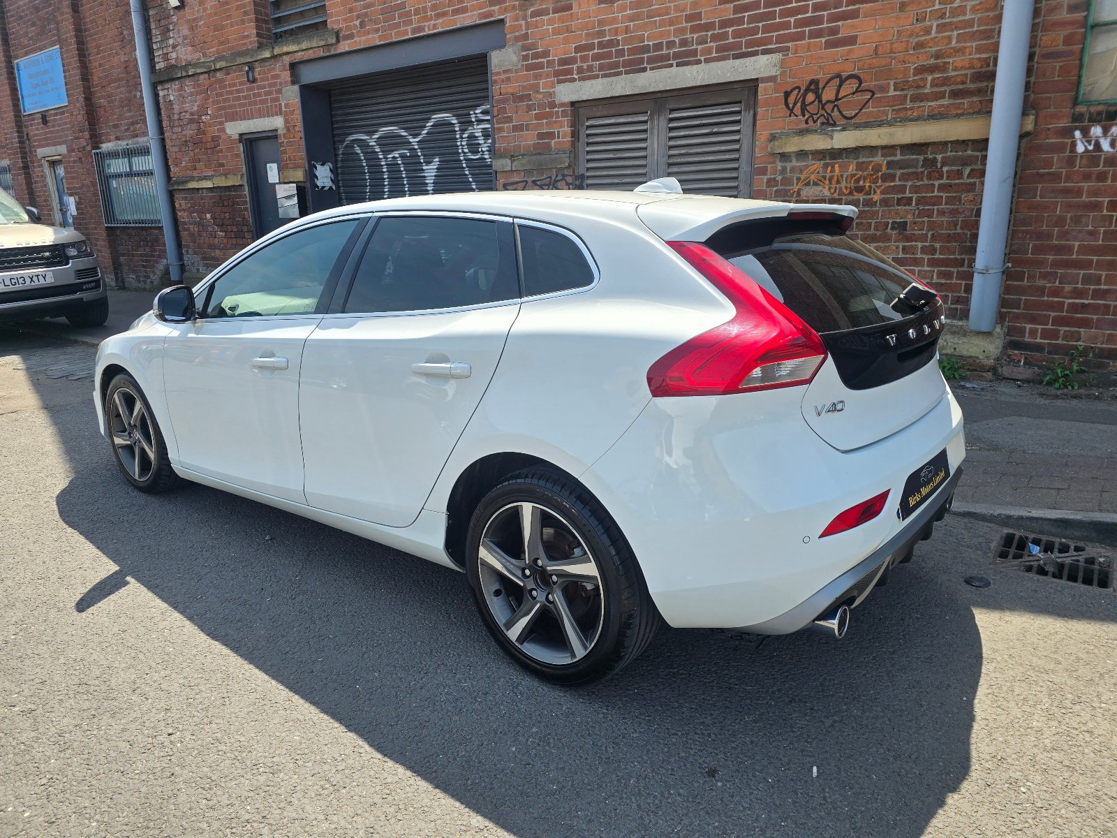 Volvo V40 - Image 7