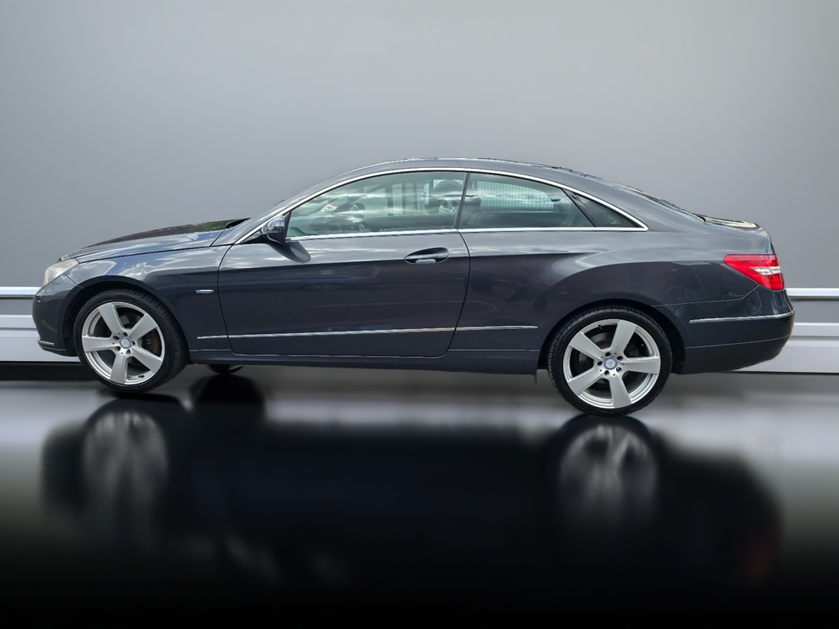 Mercedes E Class - Image 17
