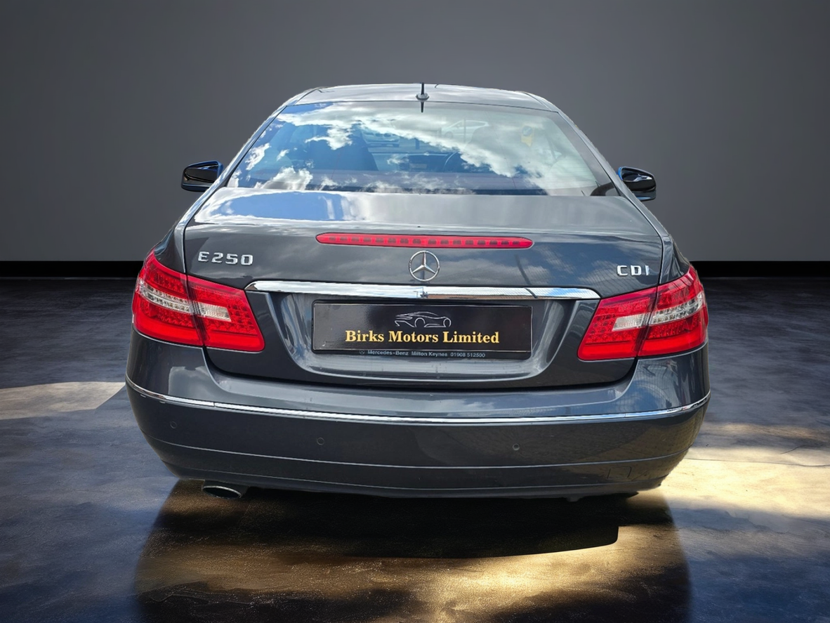 Mercedes E Class - Image 19