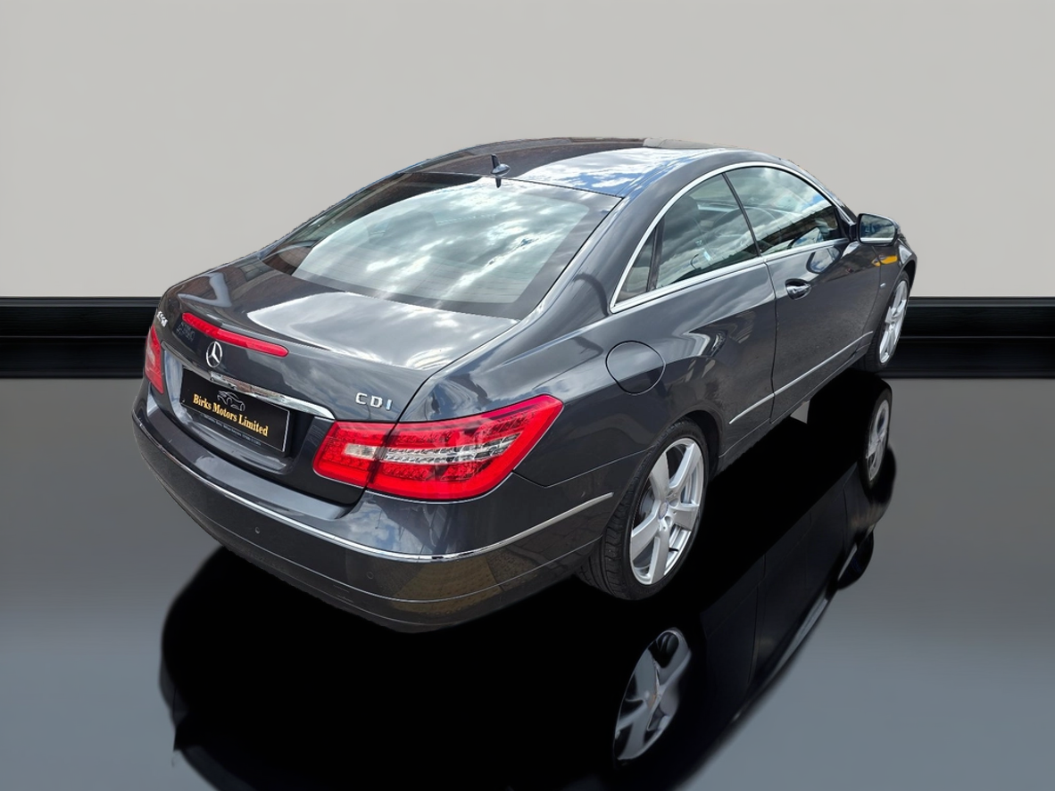 Mercedes E Class - Image 20