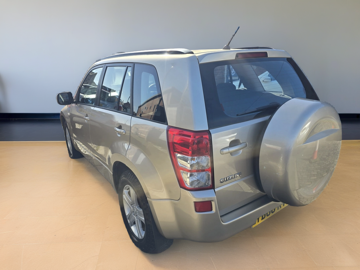 Suzuki Grand Vitara - Image 5