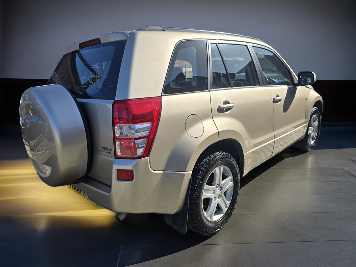 Suzuki Grand Vitara - Image 3