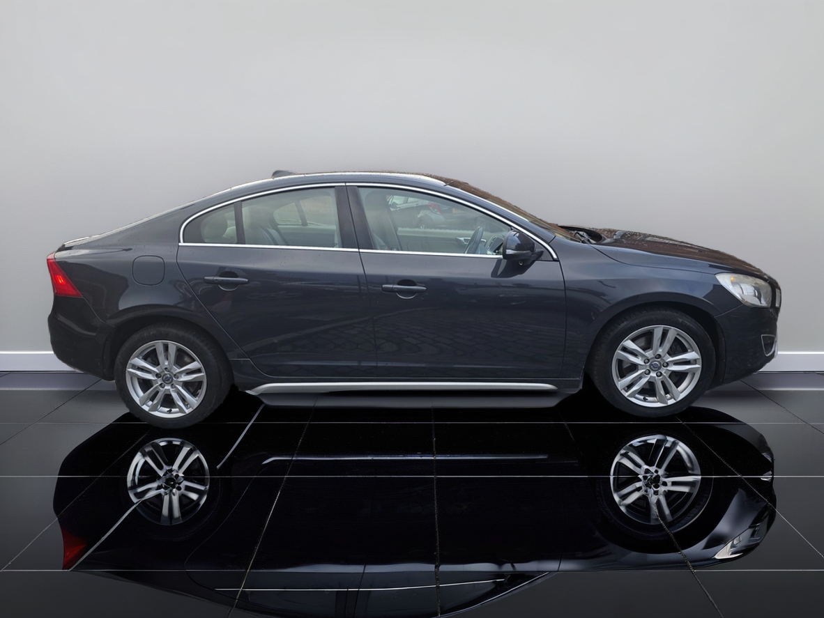Volvo S60 - Image 3
