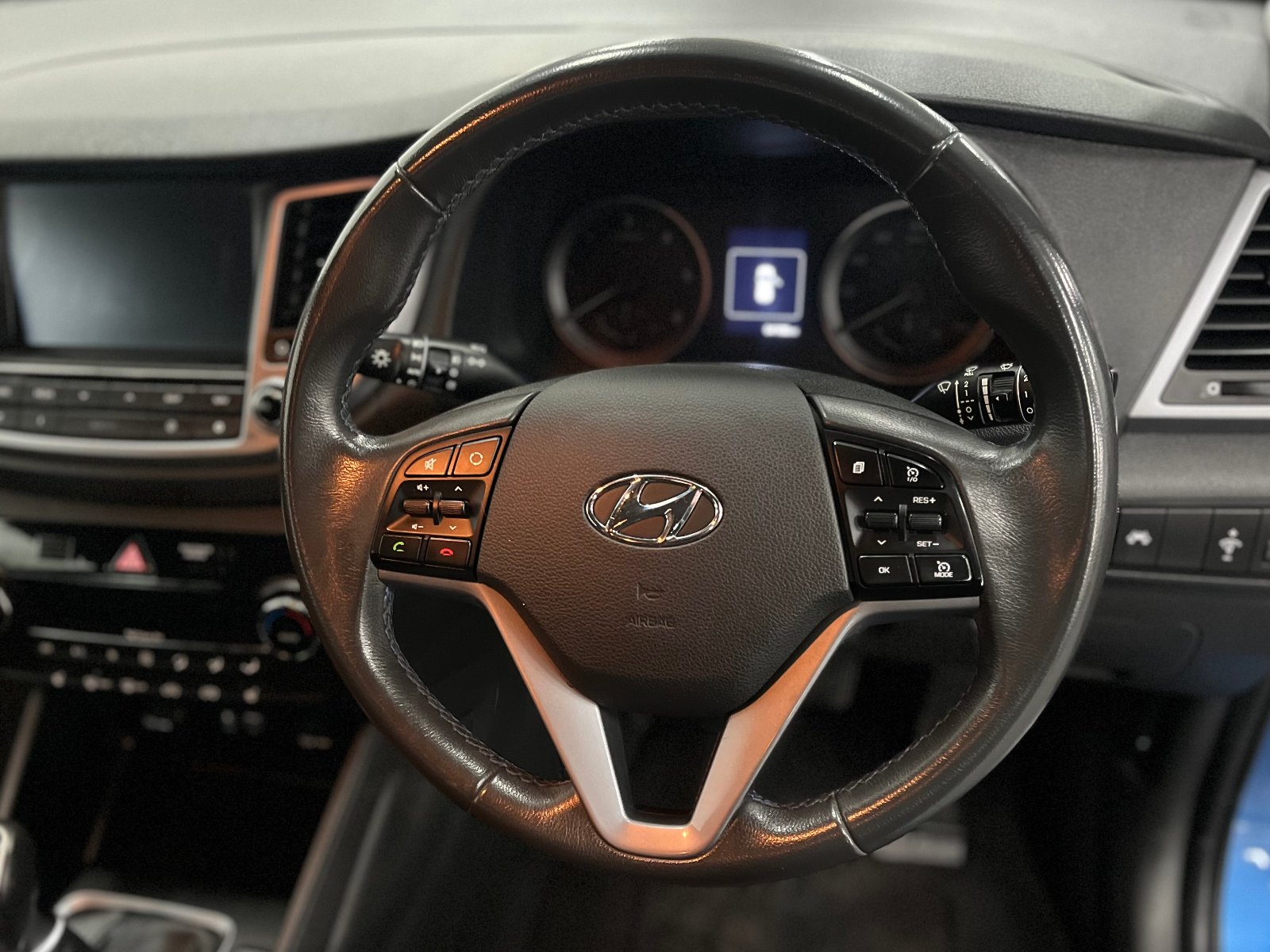 Hyundai Tucson - Image 12