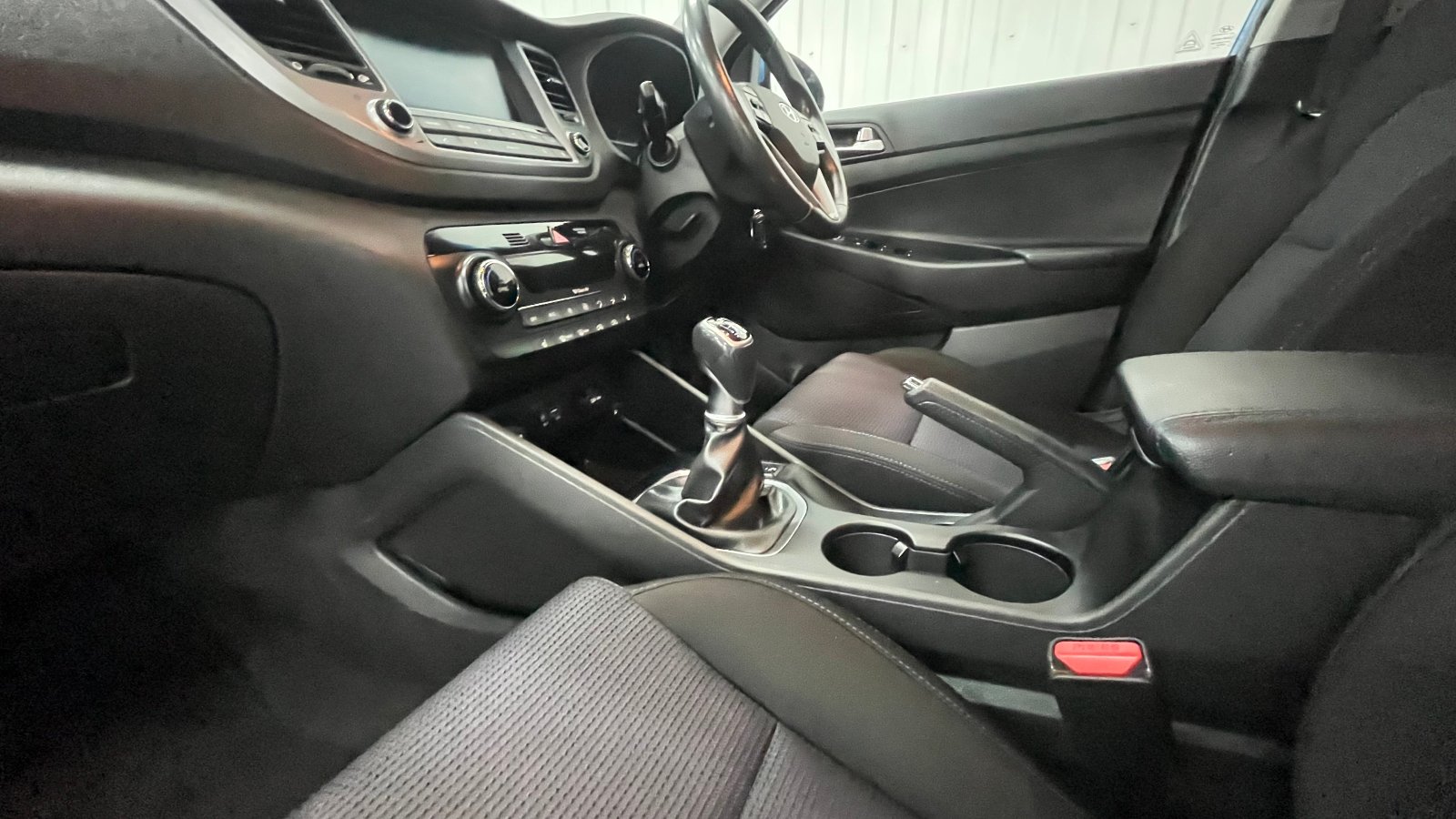 Hyundai Tucson - Image 30