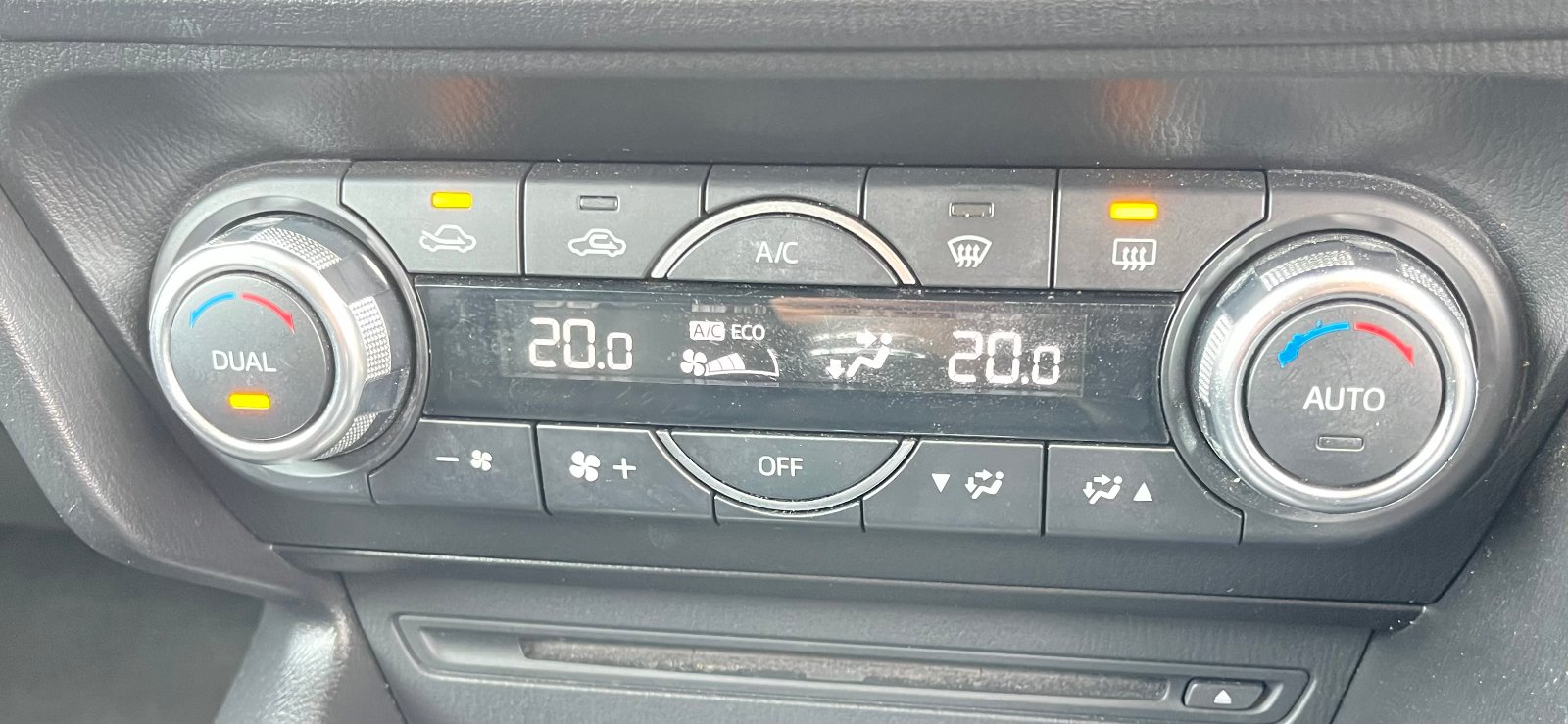 Mazda MAZDA3 - Image 39