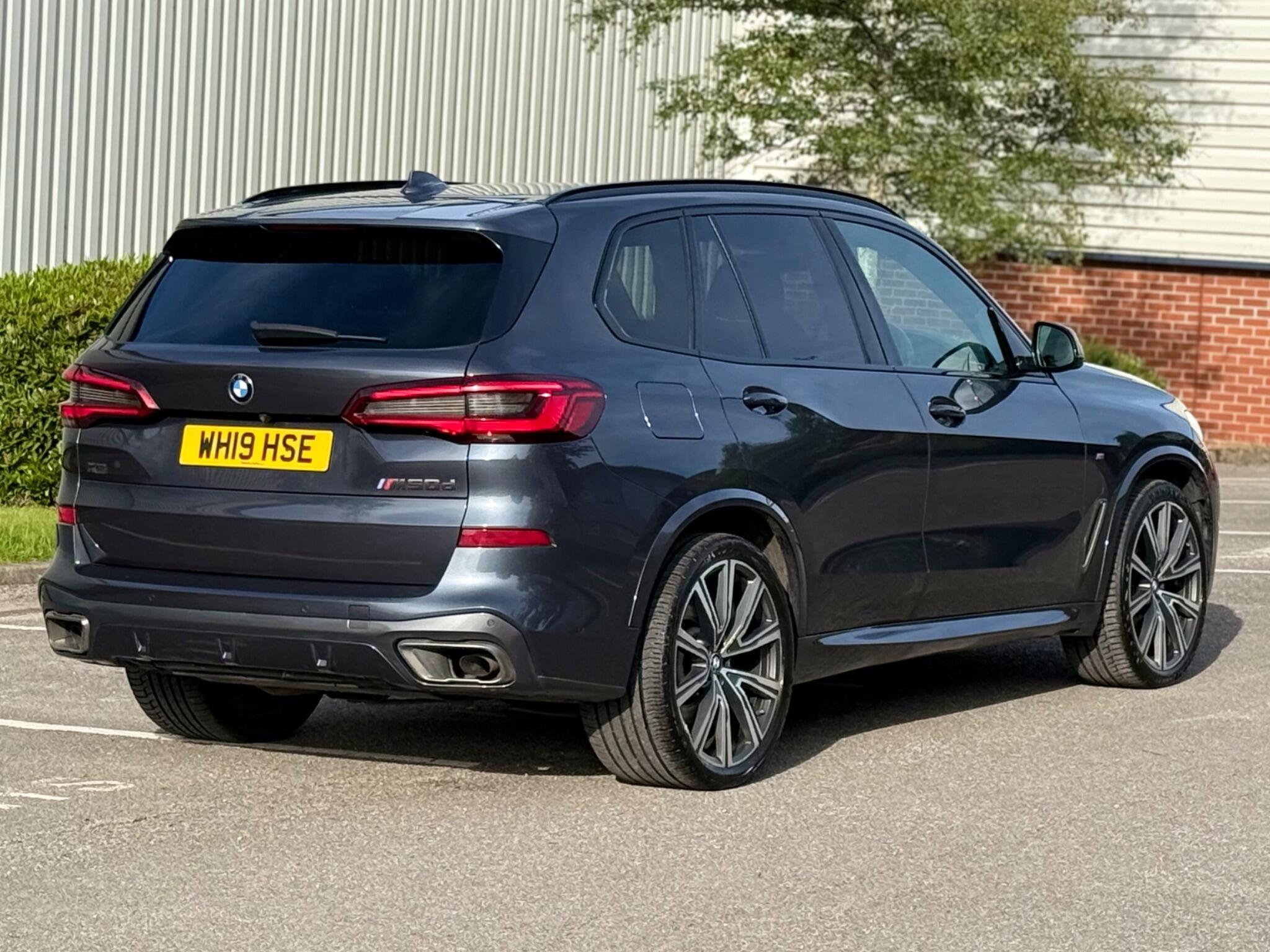 BMW X5 - Image 10