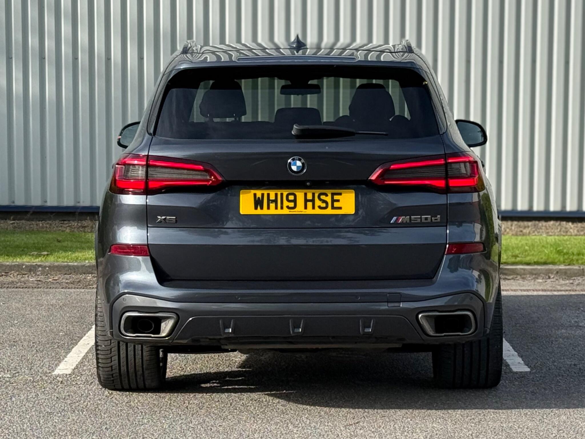 BMW X5 - Image 14