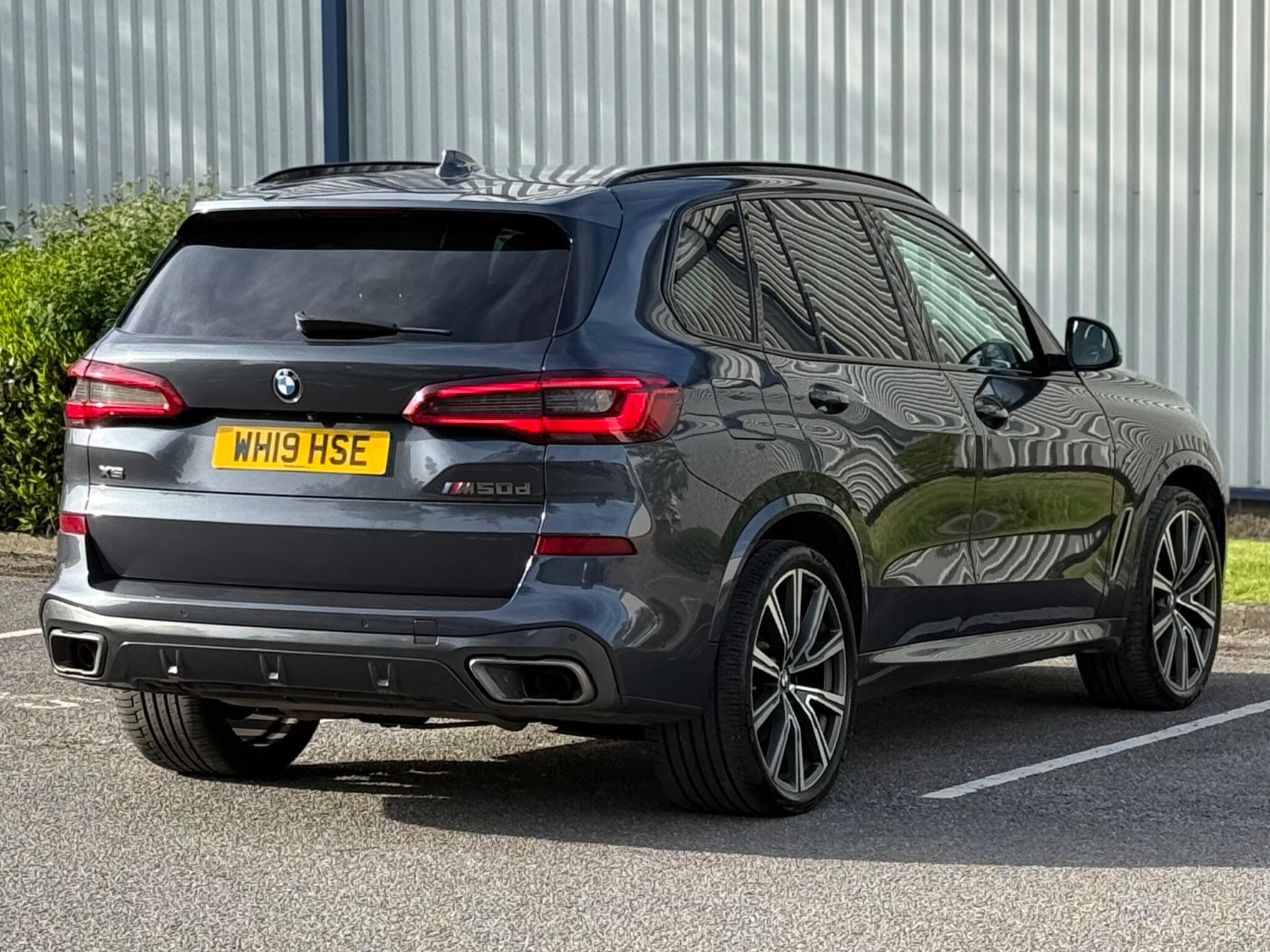 BMW X5 - Image 15