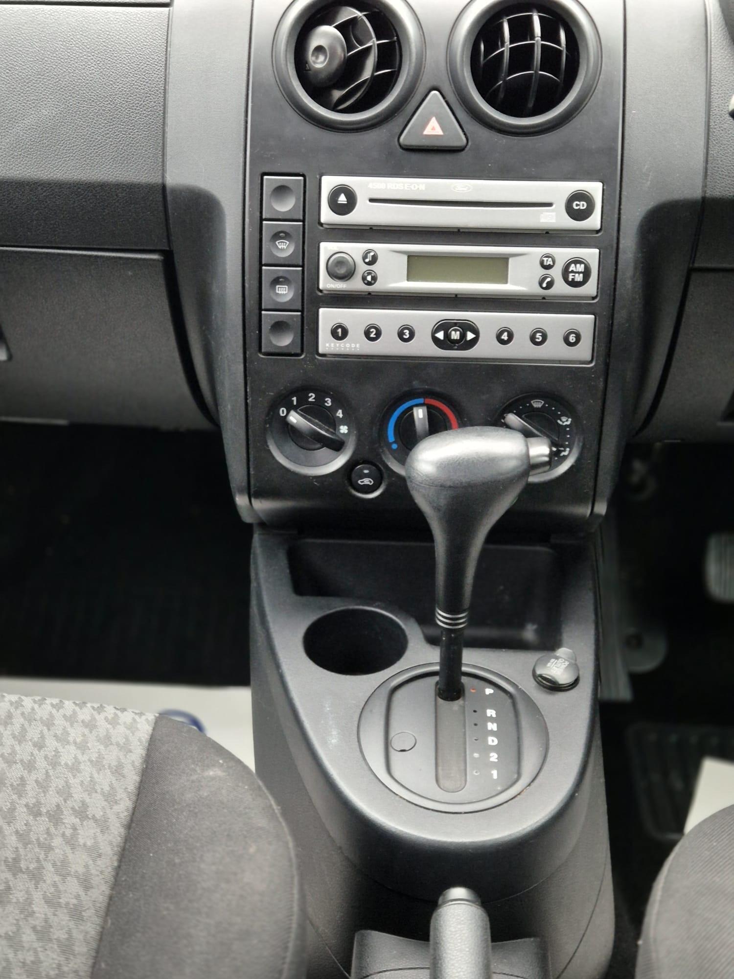Ford Fusion - Image 14