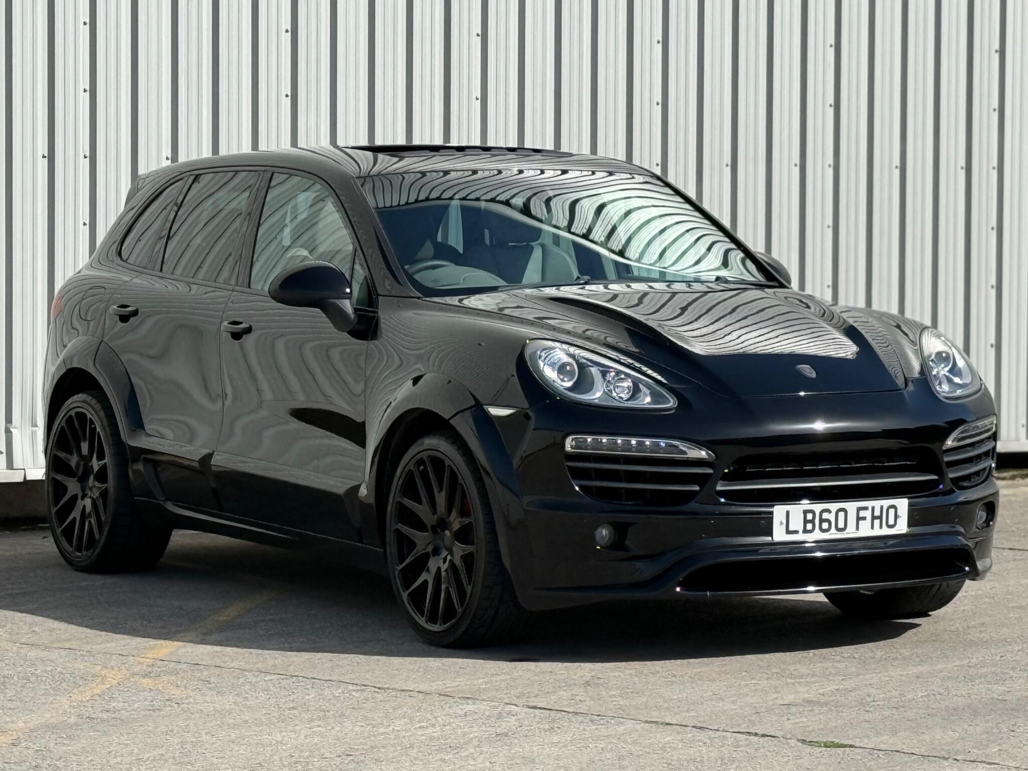 Porsche Cayenne - Image 8