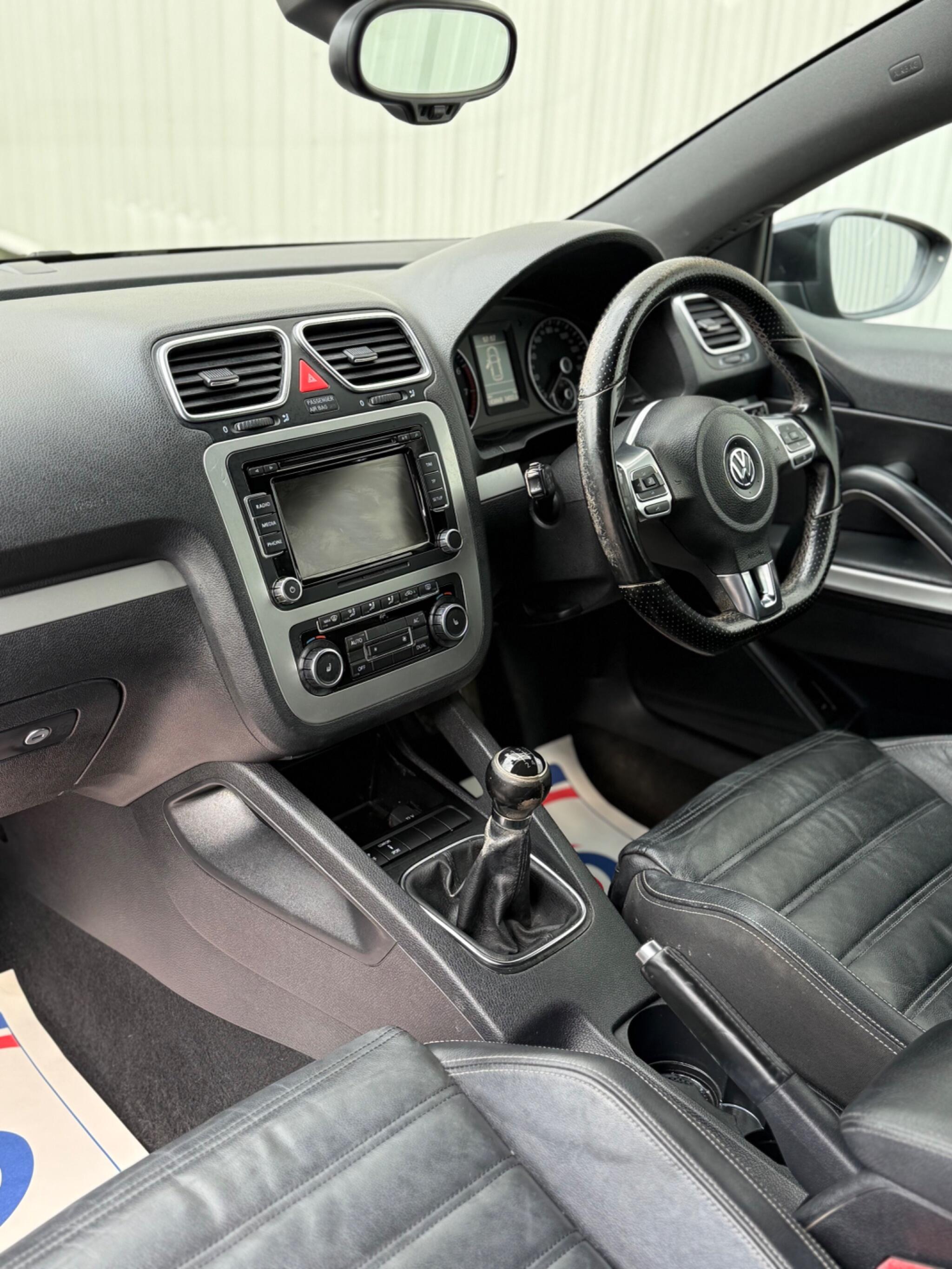 Volkswagen Scirocco - Image 18