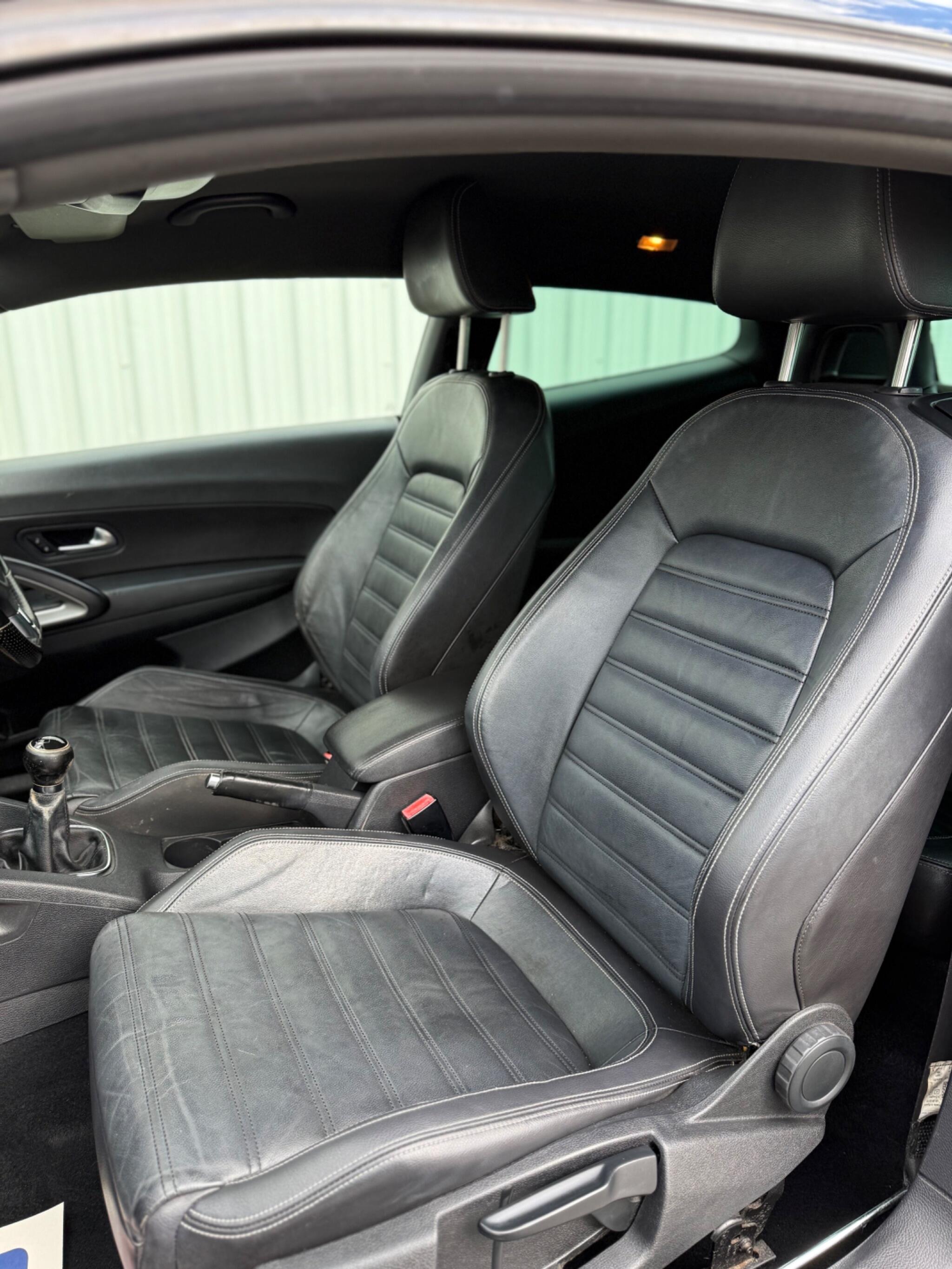 Volkswagen Scirocco - Image 20
