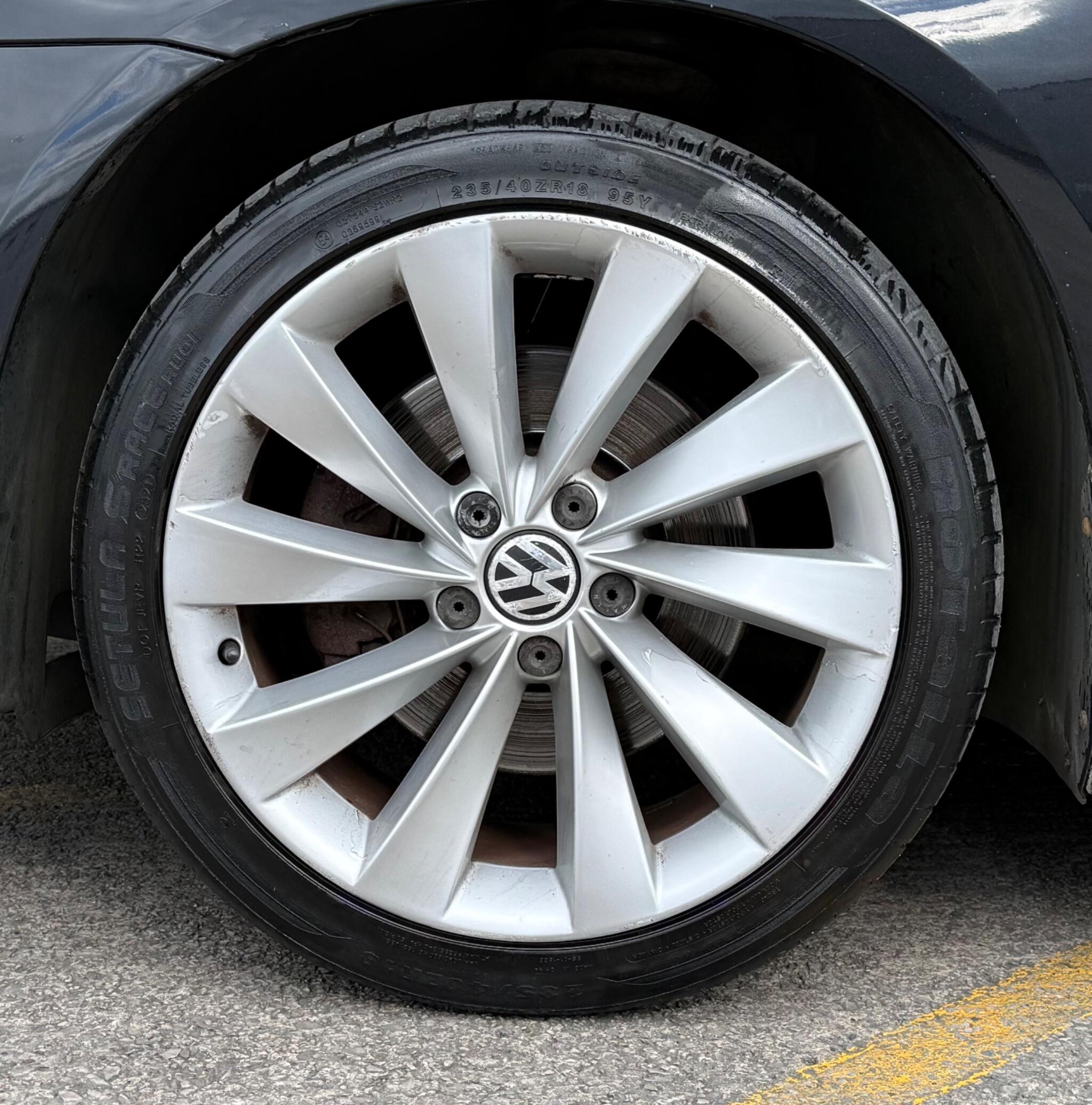 Volkswagen Scirocco - Image 28