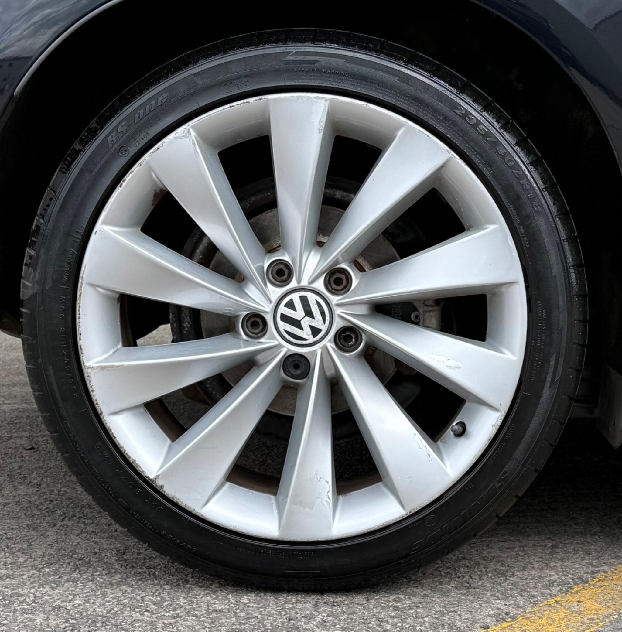 Volkswagen Scirocco - Image 30