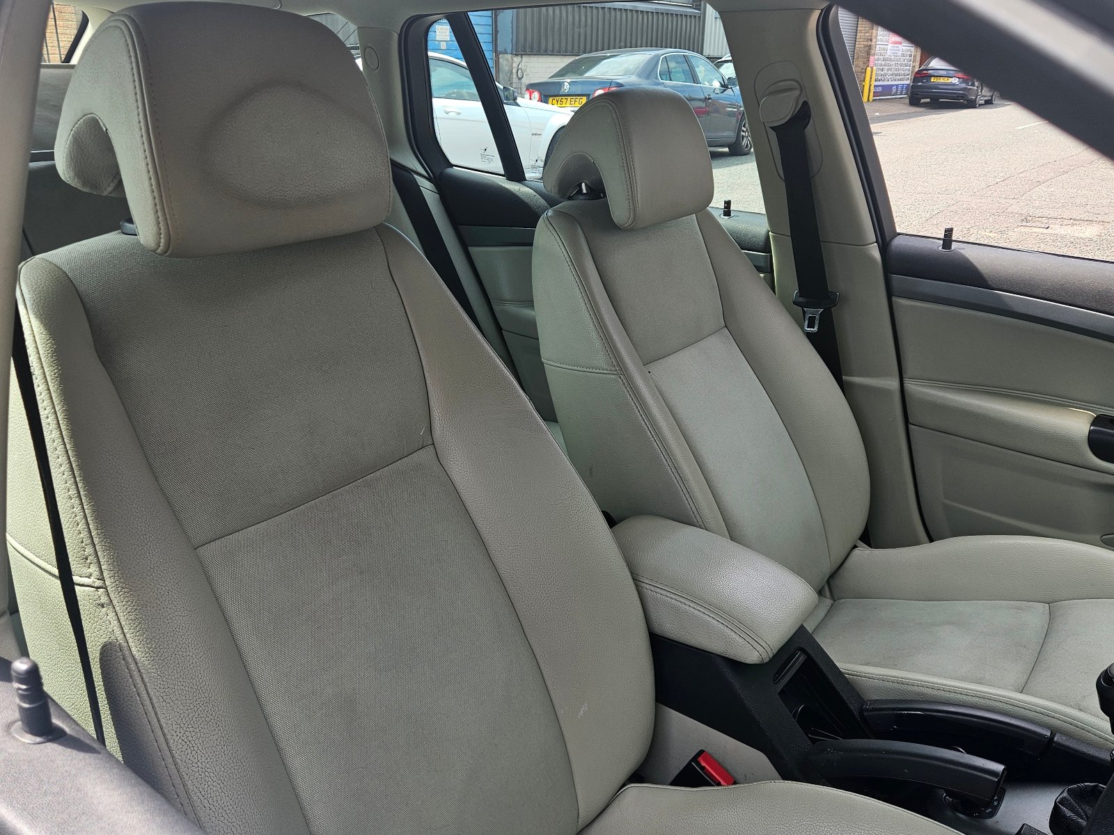 Saab 9-3 - Image 19