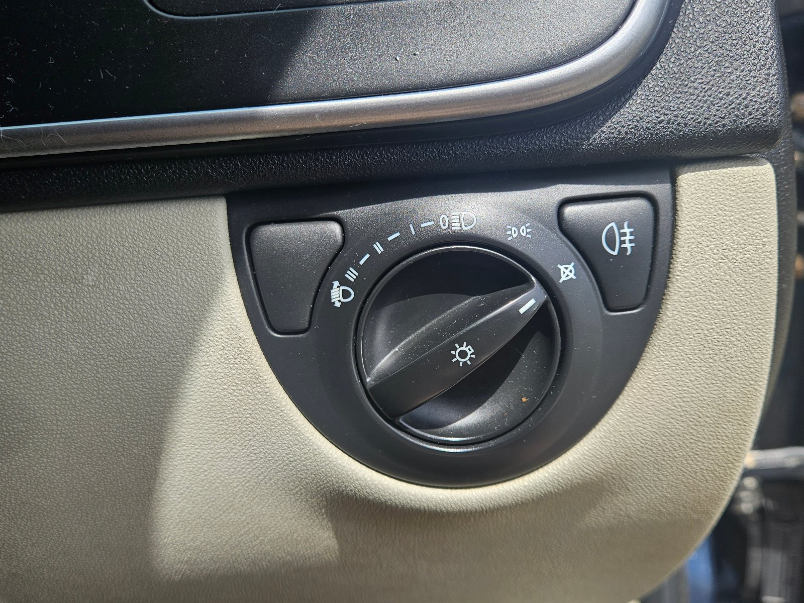 Saab 9-3 - Image 27
