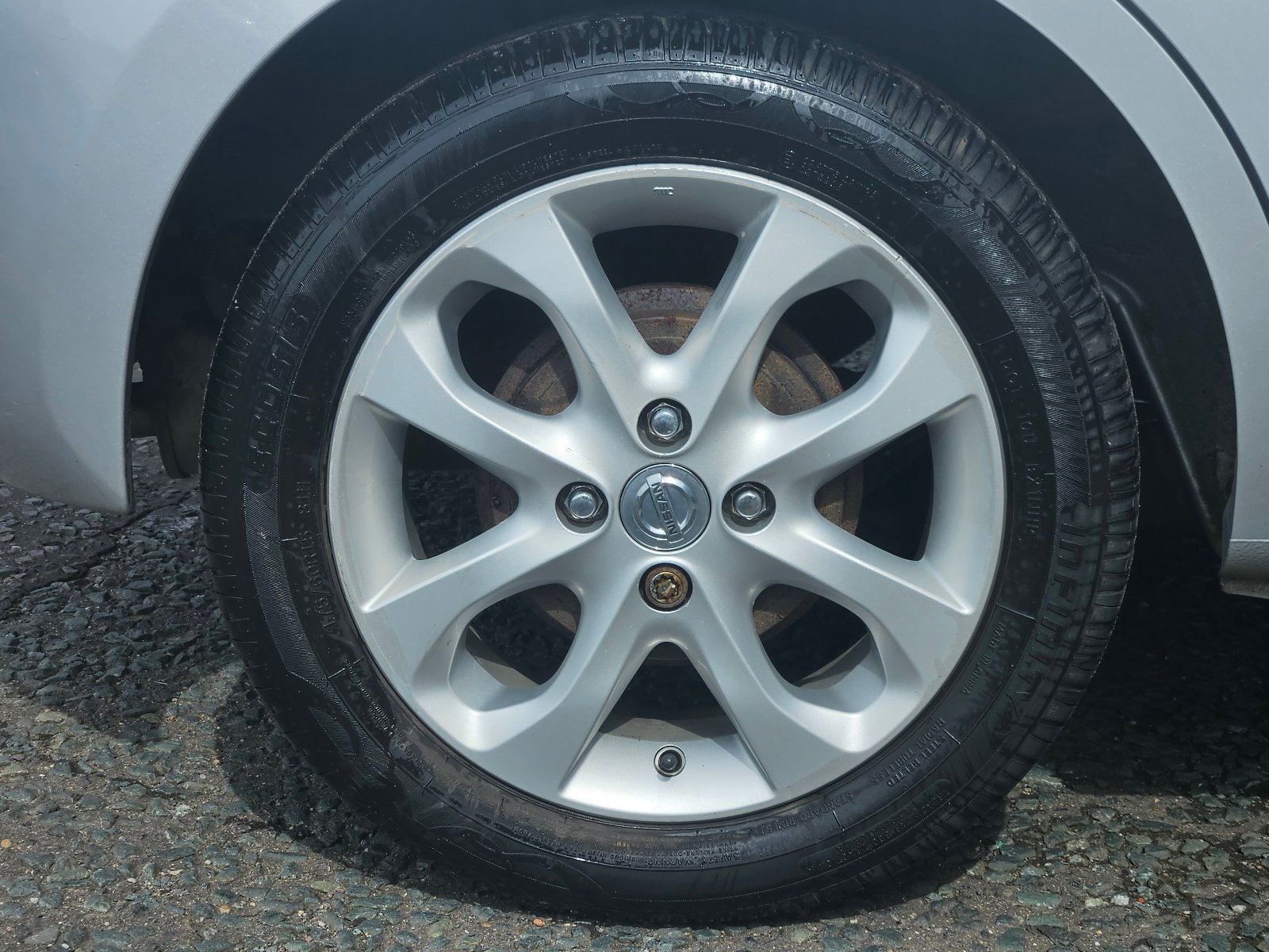 Nissan Micra - Image 8