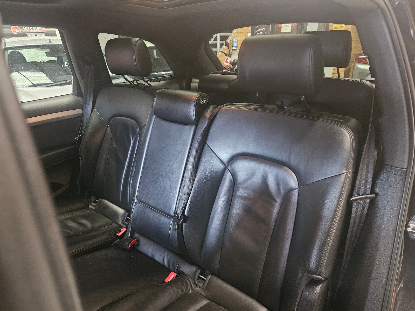 Audi Q7 - Image 17