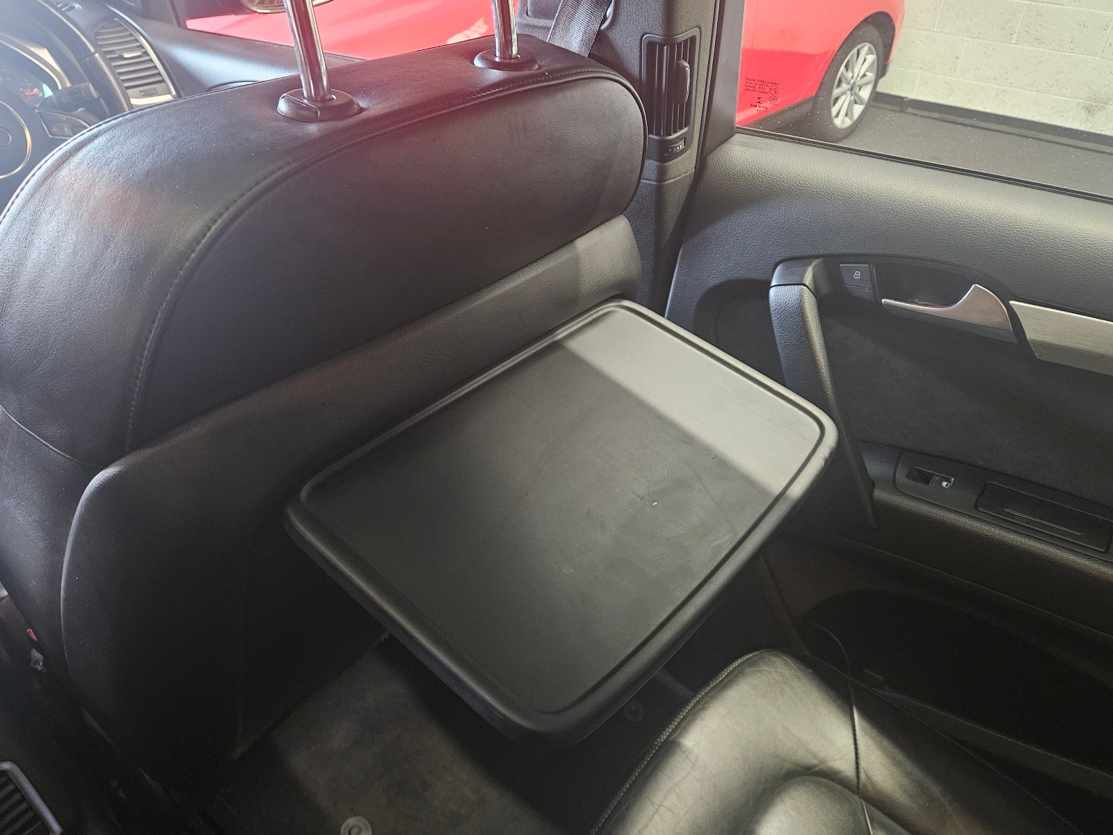 Audi Q7 - Image 19
