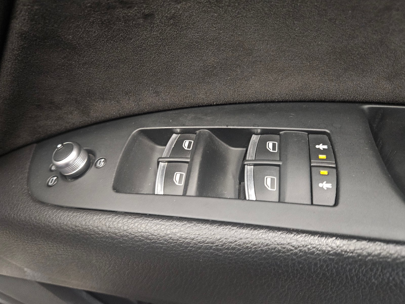 Audi Q7 - Image 33