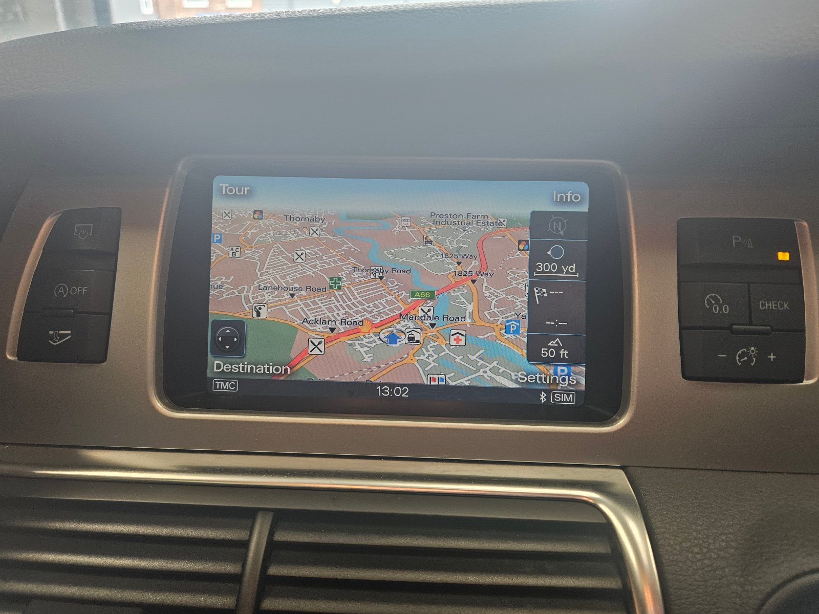 Audi Q7 - Image 43