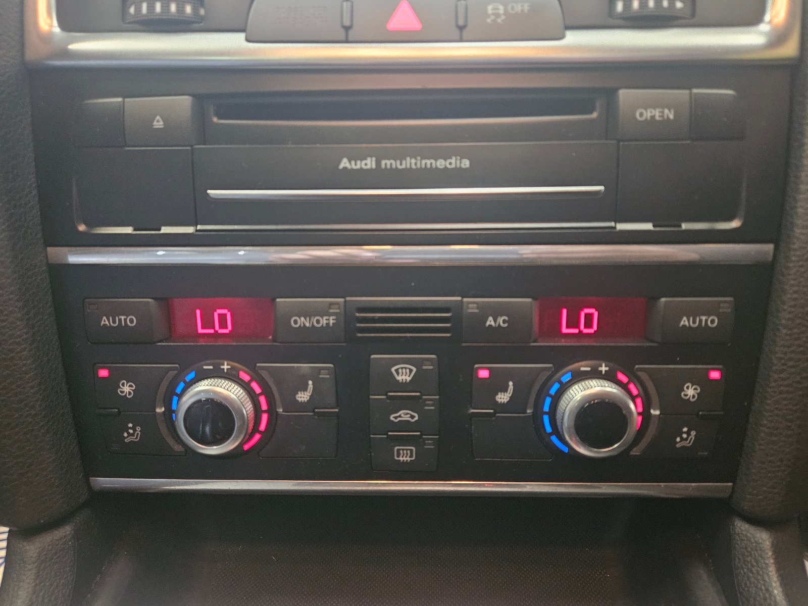 Audi Q7 - Image 46