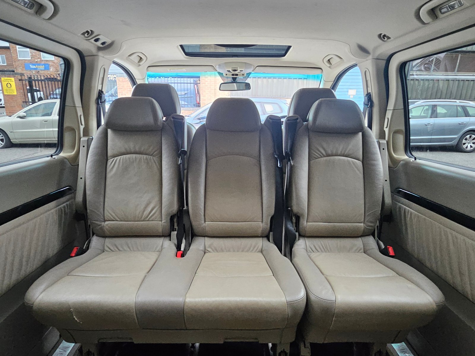 Mercedes VIANO - Image 19