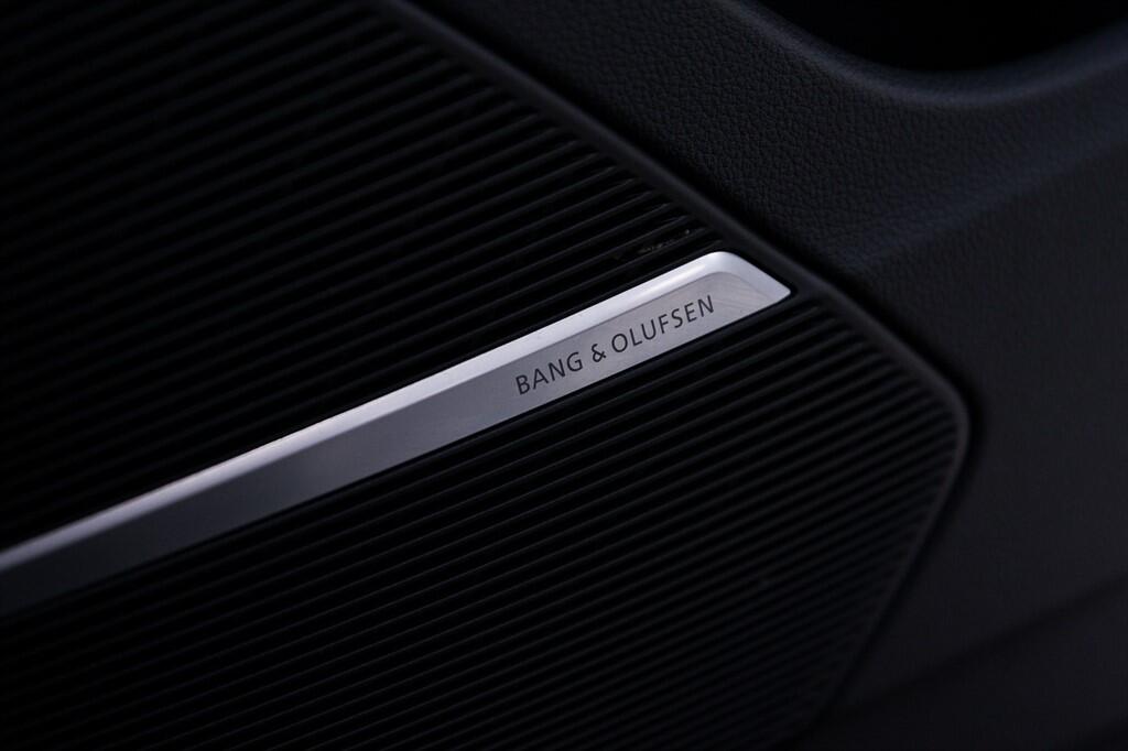 Audi Q7 - Image 20