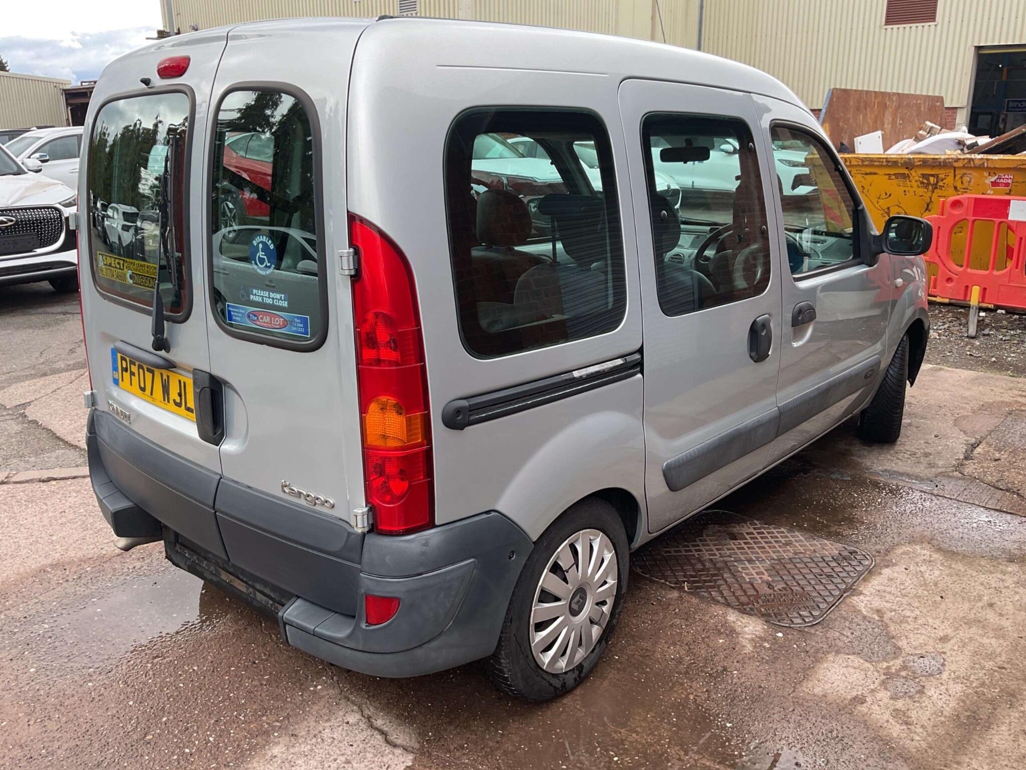 Renault Kangoo - Image 4