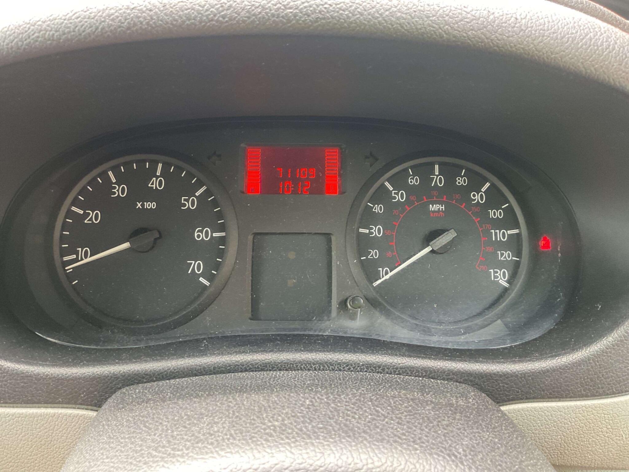 Renault Kangoo - Image 18