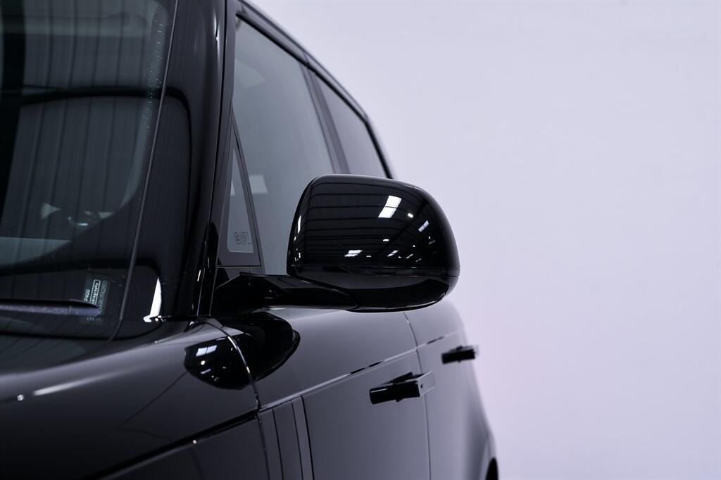 Land Rover Range Rover - Image 10