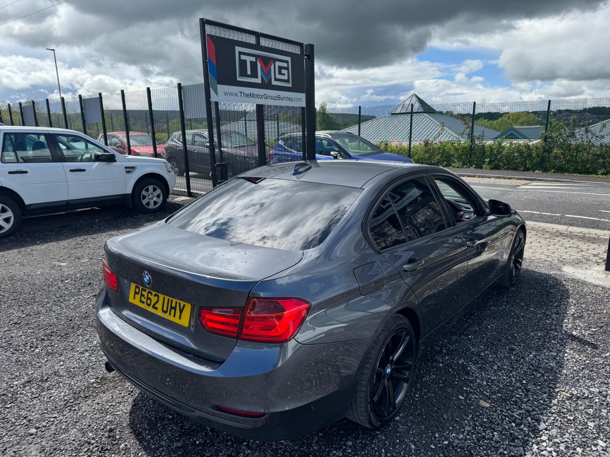 BMW 3 Series - Image 3