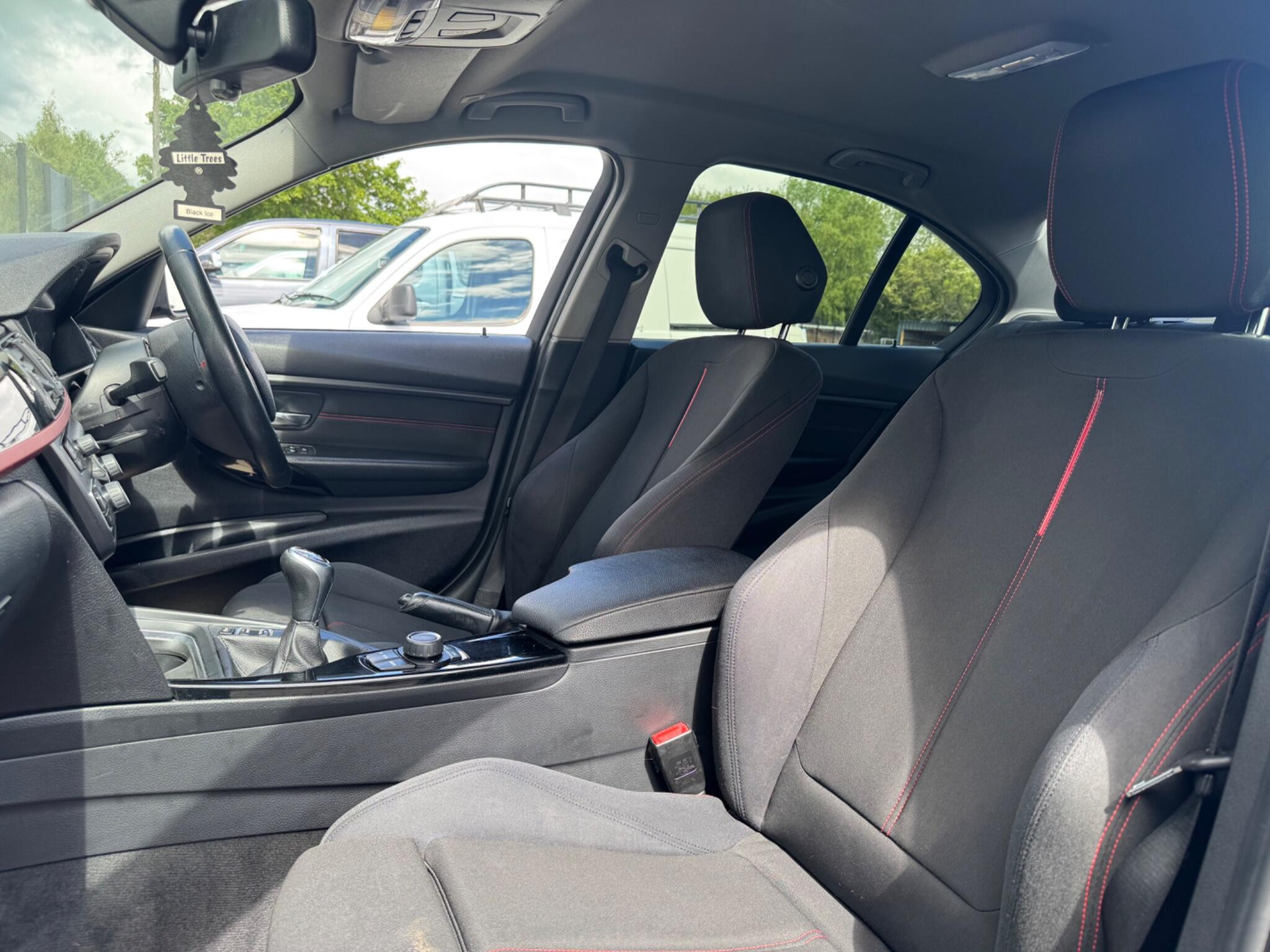 BMW 3 Series - Image 14