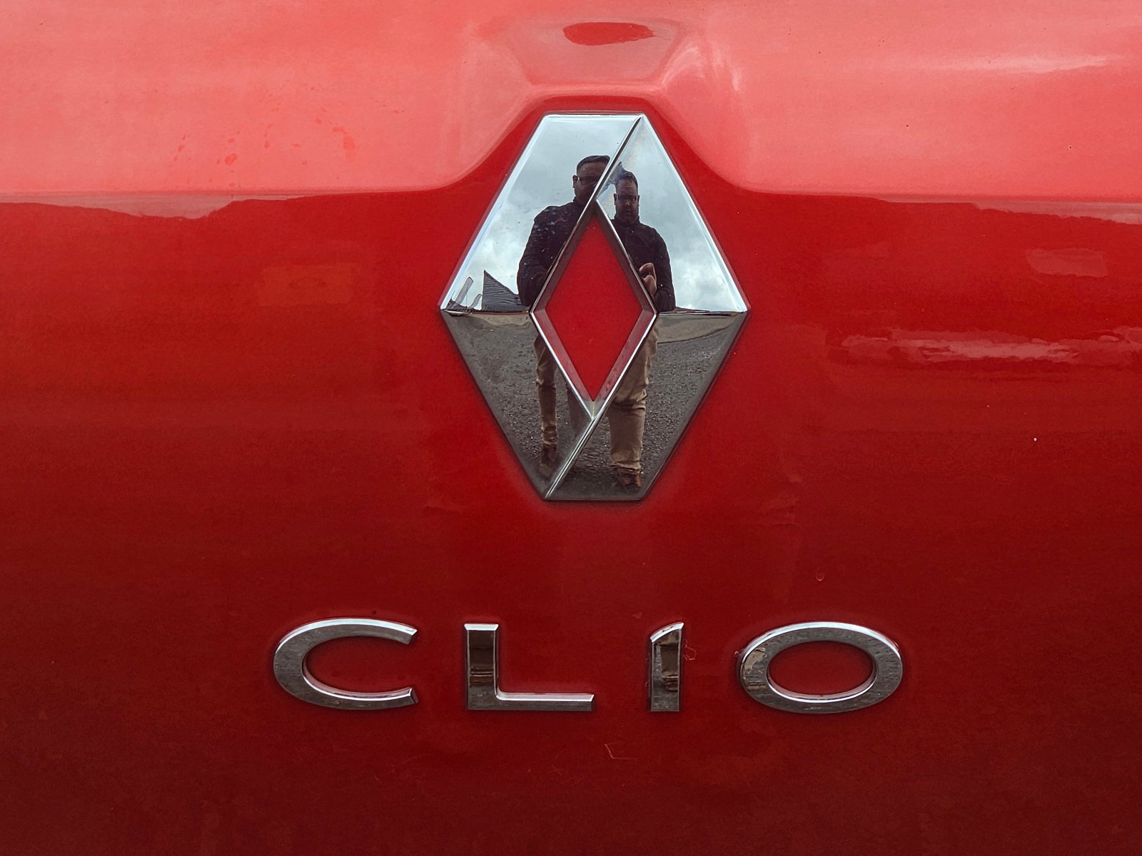 Renault Clio - Image 16