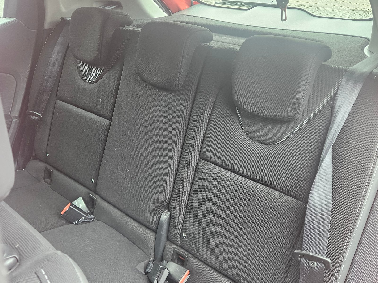 Renault Clio - Image 17